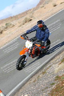 media/Feb-05-2023-Classic Track Day (Sun) [[c35aca4a42]]/Group 2/session 3 turn 13/